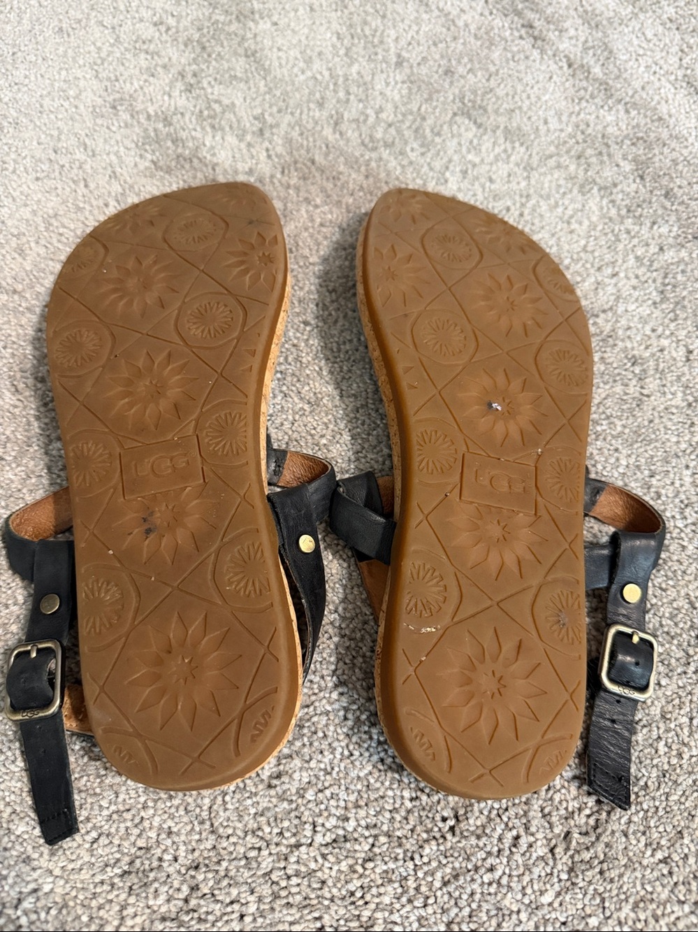 UGG Black Leather Cork Thong Sandals with Decorative Medallion - Picture 6 of 7